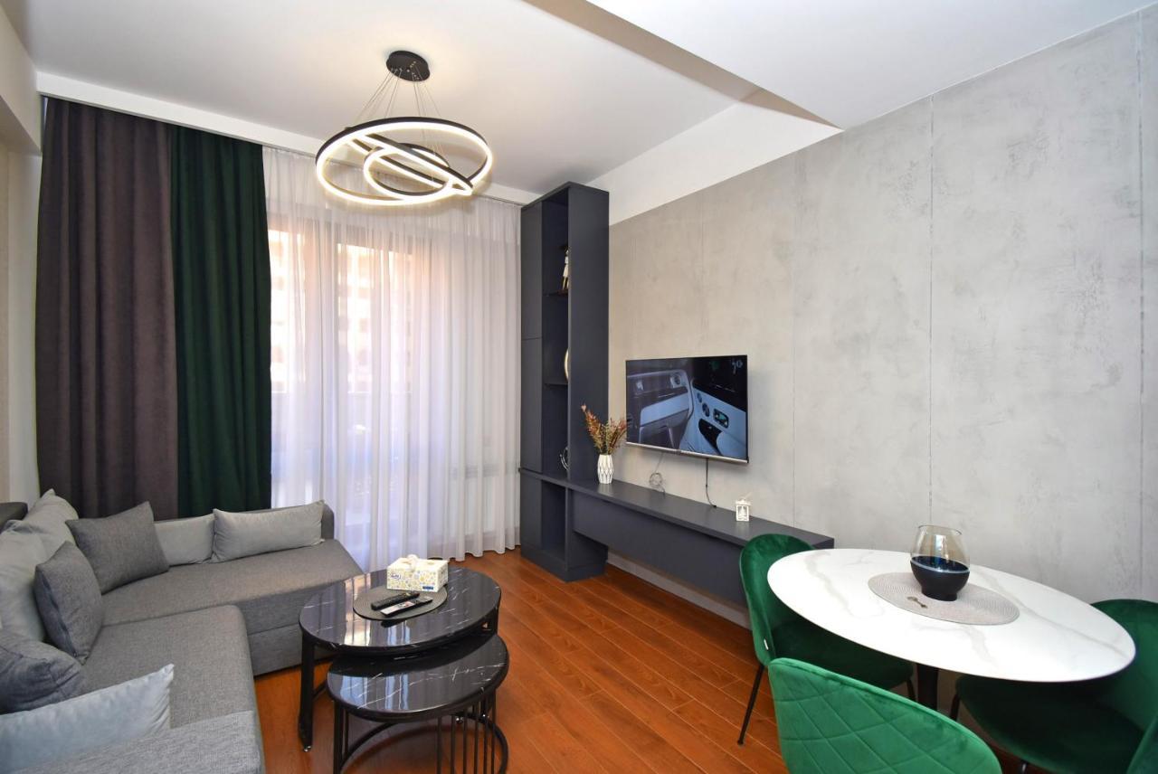Yerevan4You Terrace Exterior photo