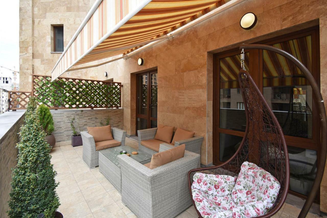 Yerevan4You Terrace Exterior photo