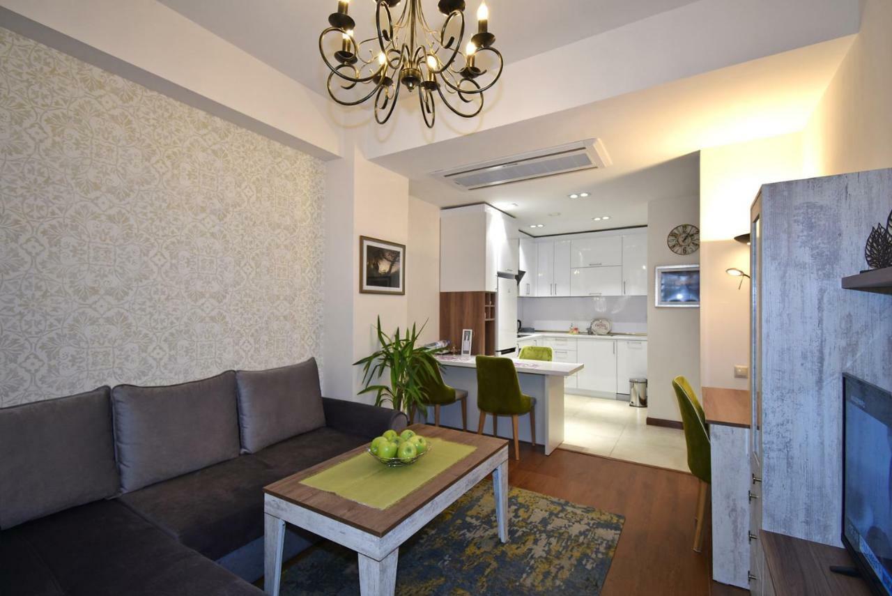 Yerevan4You Terrace Exterior photo